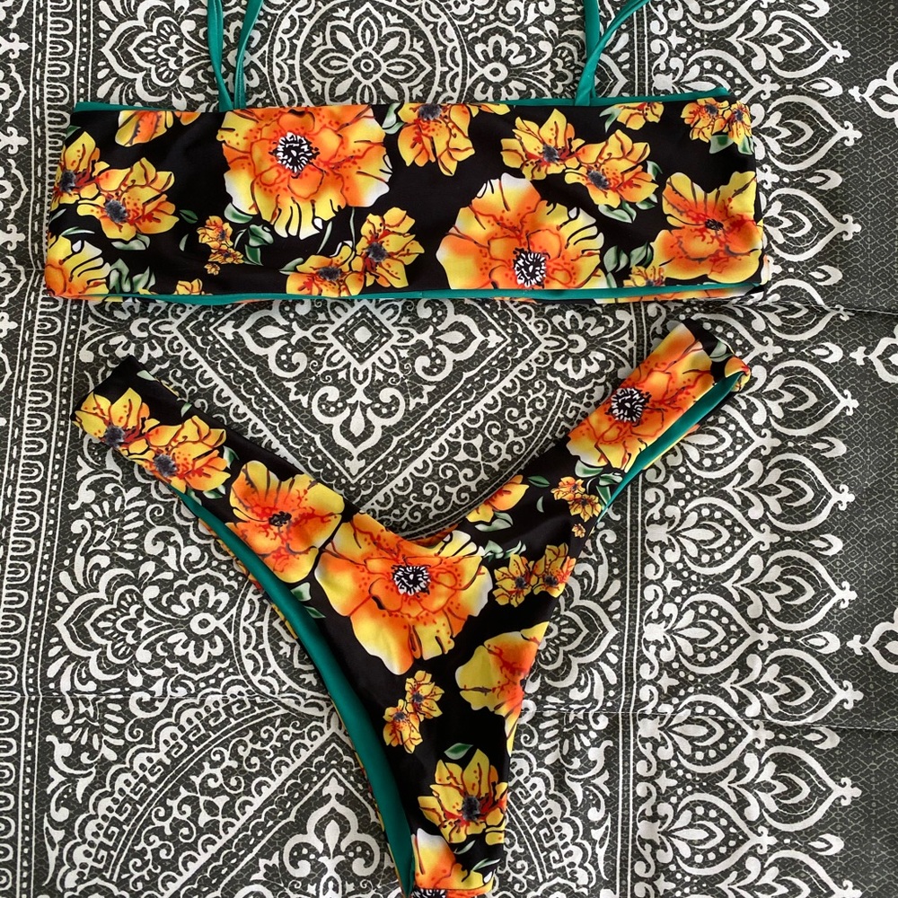 Floral bikini